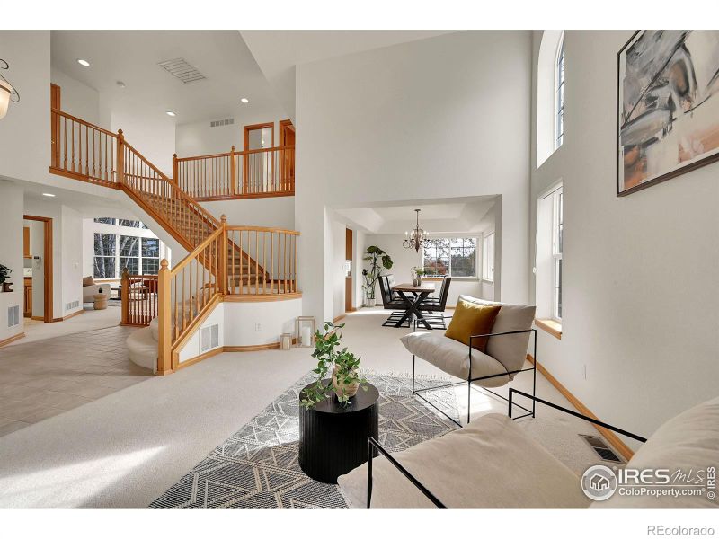 906 Cranberry Ct, Longmont, CO 80503