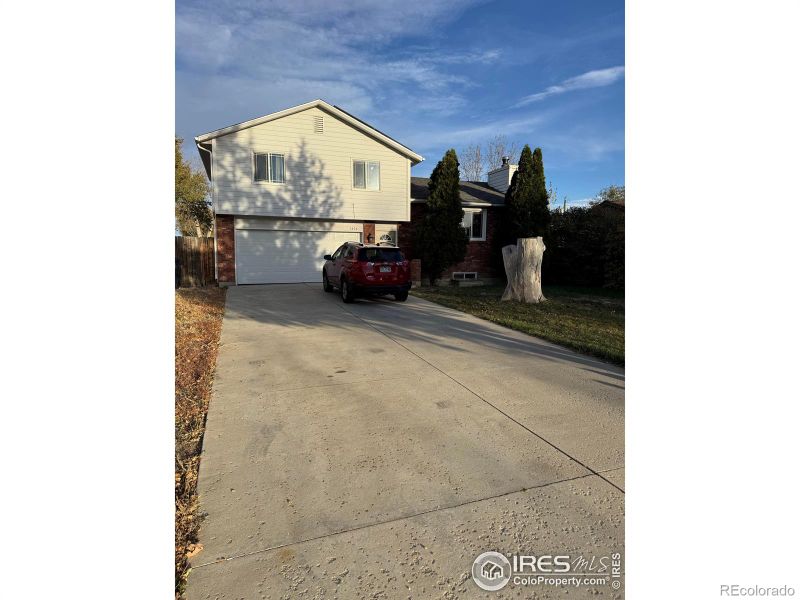 5808 Mossycup Ct, Loveland, CO 80538