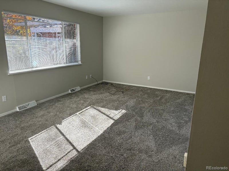 3287 Krameria St, Denver, CO 80207
