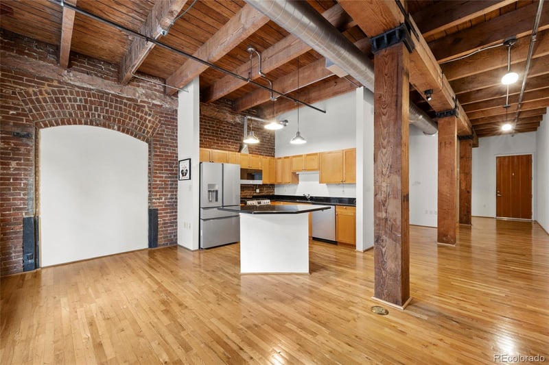 2960 Inca St #208, Denver, CO 80202
