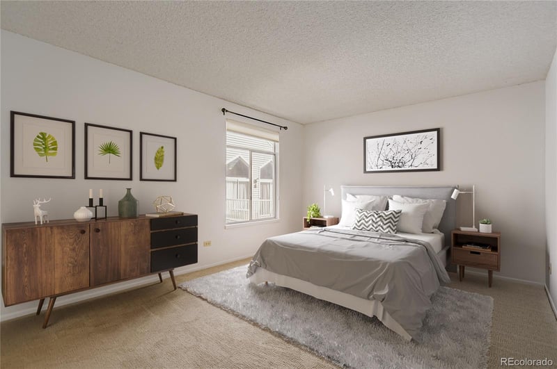 3323 S Monaco St #D, Denver, CO 80222