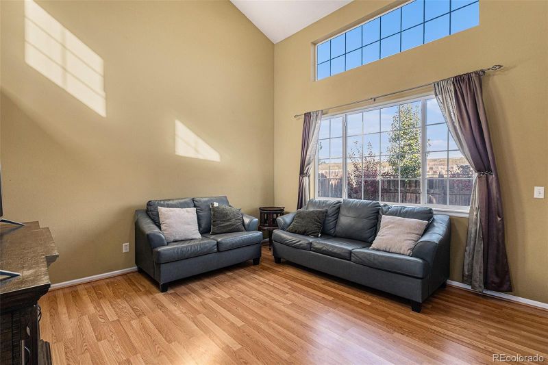 7432 S Nucla St, Aurora, CO 80016