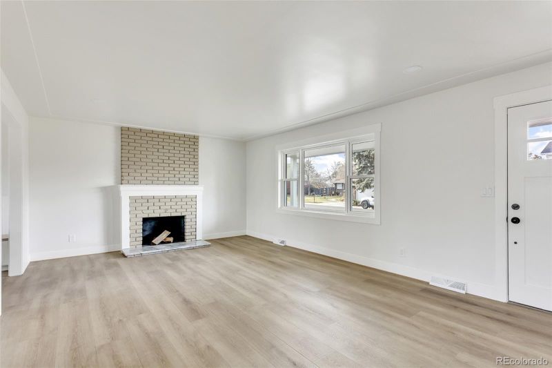 7652 S Gallup Ct, Littleton, CO 80120