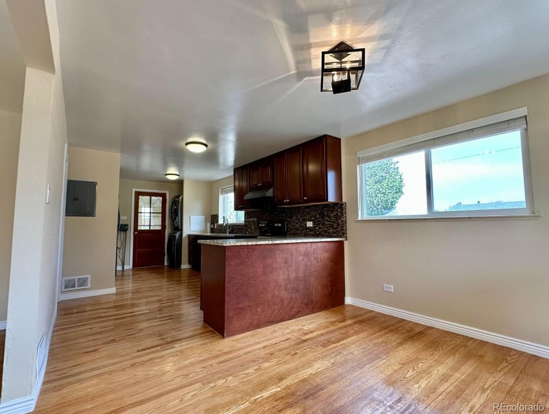 1801 S Grove St, Denver, CO 80219