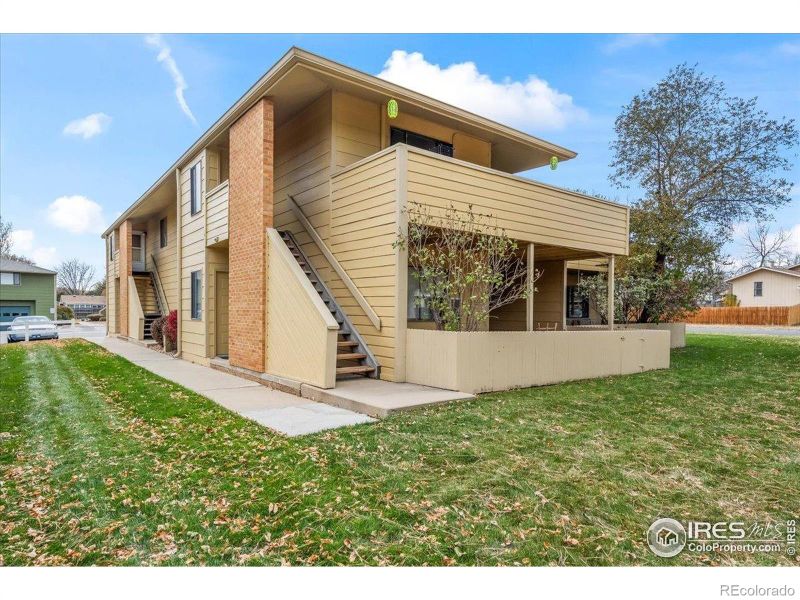 1115 Bacchus Dr #1, Lafayette, CO 80026
