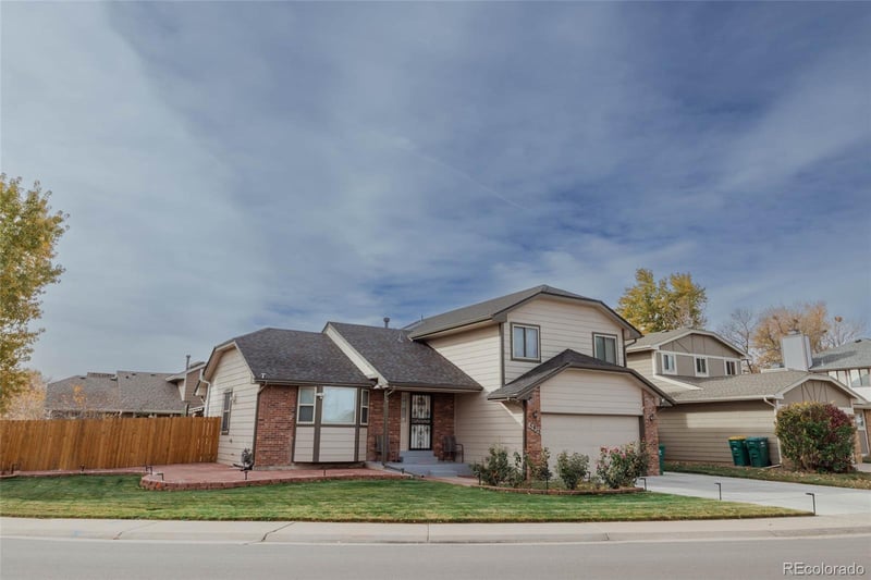 5915 S Union St, Littleton, CO 80127