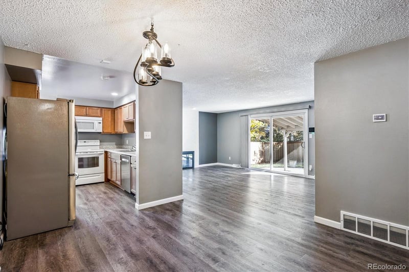 3404 S Clinton Ct, Denver, CO 80231