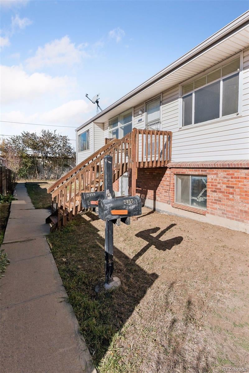 2457 S Lincoln St, Denver, CO 80210