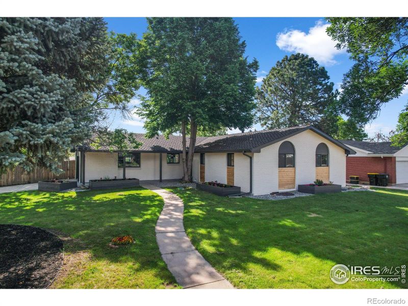 7120 S Sheridan Ct, Littleton, CO 80128