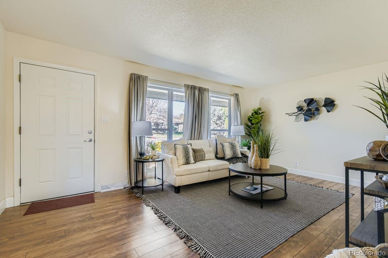 8700 Faraday St, Denver, CO 80229