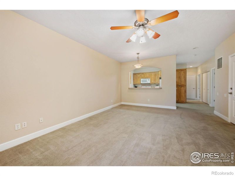 5775 29th St #1403, Greeley, CO 80634