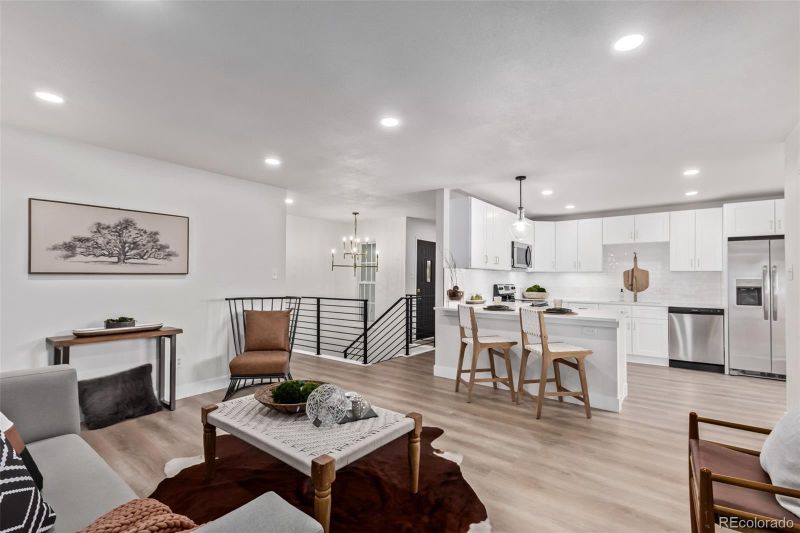 5543 S Datura St, Littleton, CO 80120