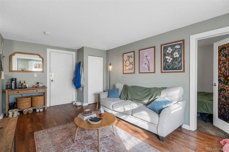 2101 S Josephine St #202, Denver, CO 80210