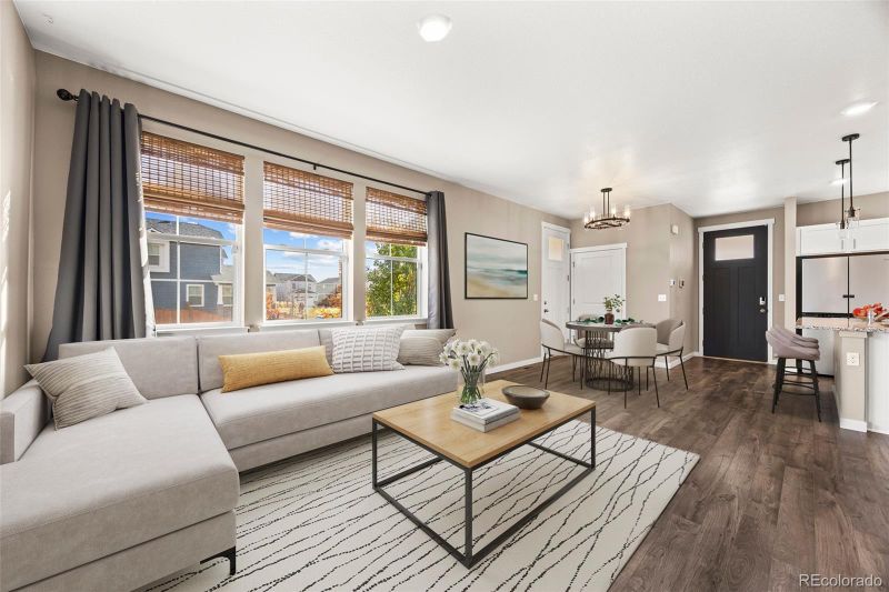 719 N Quatar St, Aurora, CO 80018