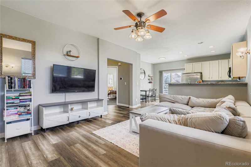 23882 E Alabama Dr, Aurora, CO 80018