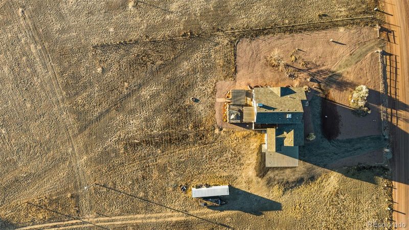460 E Fredonia Dr, Pueblo, CO 81007