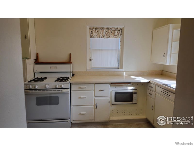 160 E 3rd St N, Cheyenne Wells, CO 80810