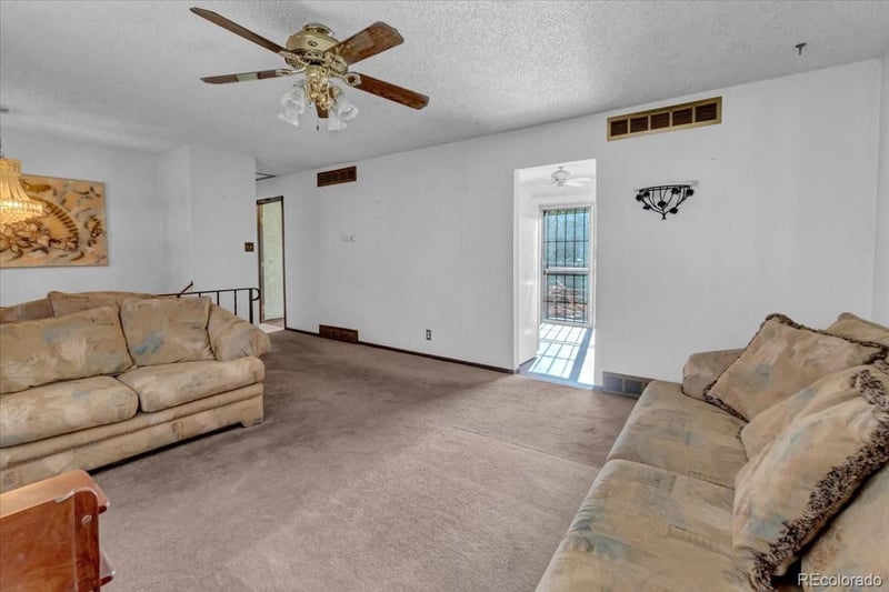 15052 Pensacola Pl, Denver, CO 80239