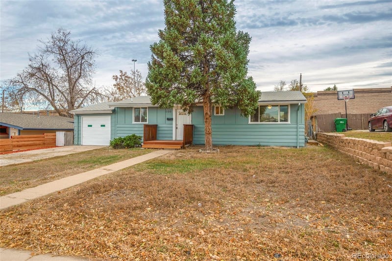 500 Bronco Rd, Denver, CO 80221