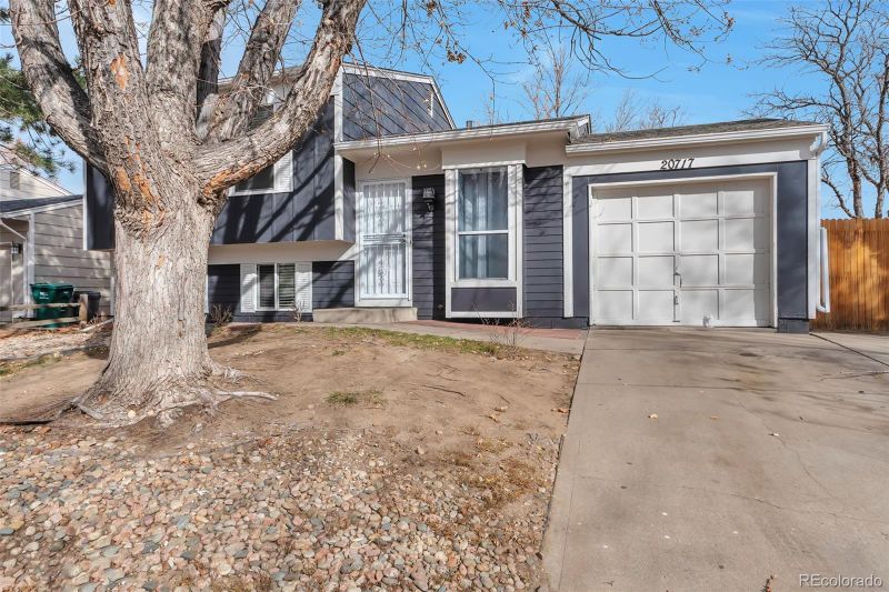 20717 E Coolidge Pl, Aurora, CO 80011