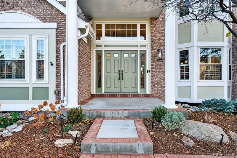 9222 W Brandt Ave, Littleton, CO 80123