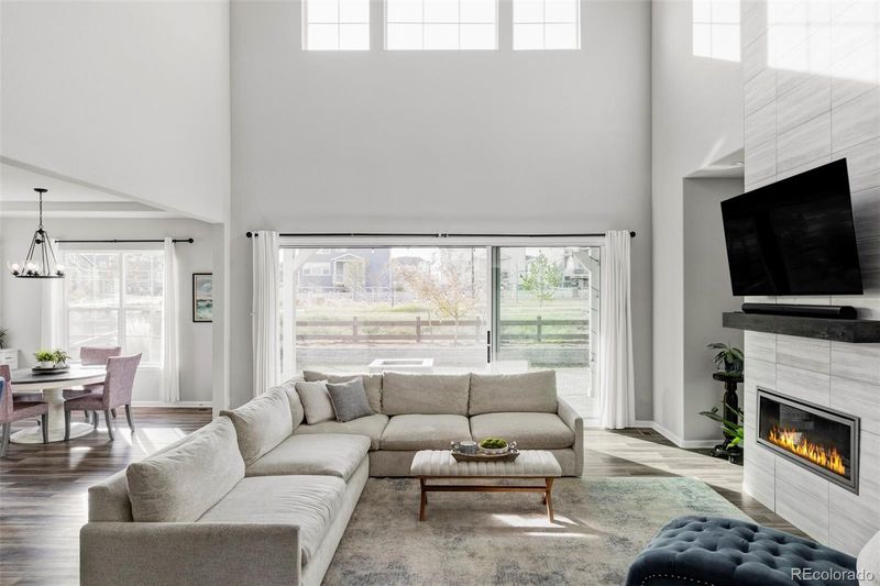 6843 S Vandriver Ct, Aurora, CO 80016