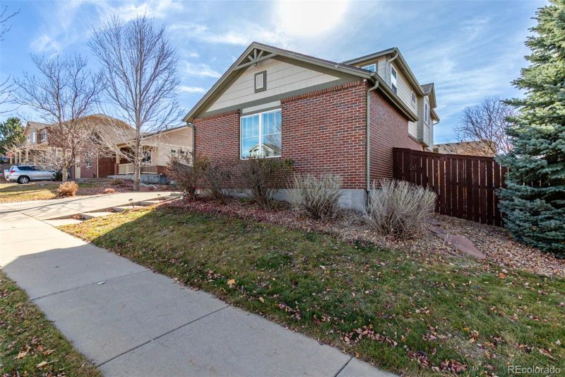 2917 S Lisbon Way, Aurora, CO 80013