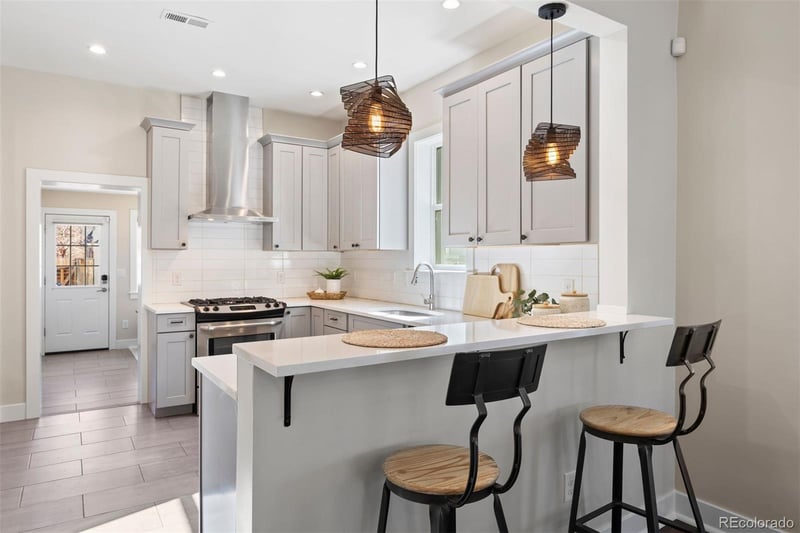 664 S Grant St, Denver, CO 80209