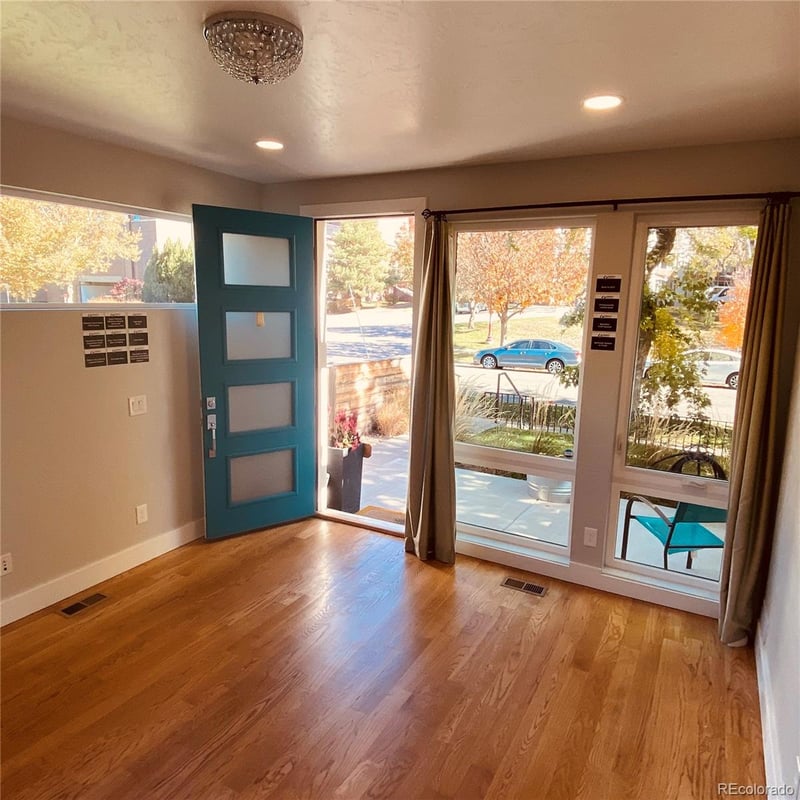 2257 S High St, Denver, CO 80210