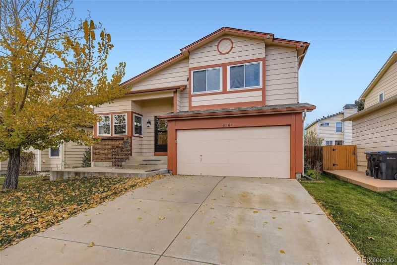 6367 Xavier St, Arvada, CO 80003