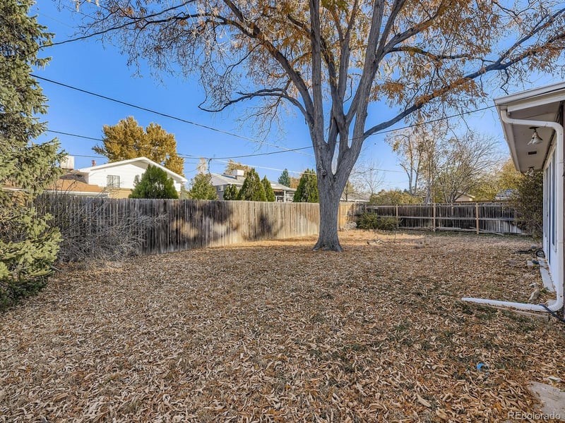 2142 S Harlan St, Denver, CO 80227