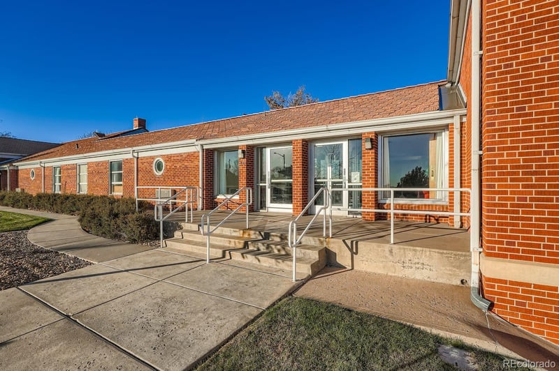 495 S Zuni St, Denver, CO 80223