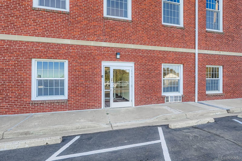 495 S Zuni St, Denver, CO 80223