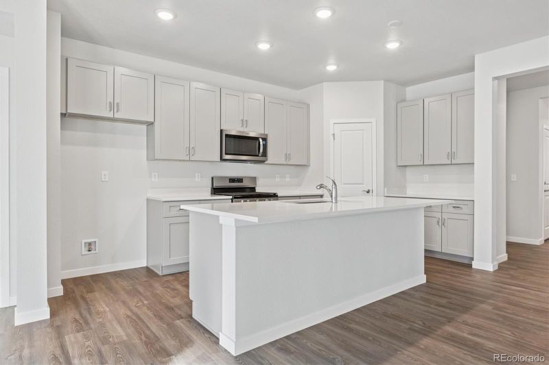 1446 Farmstead St, Brighton, CO 80601