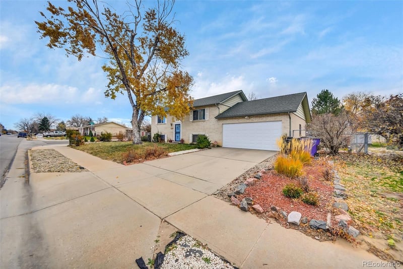 14894 E Maxwell Pl, Denver, CO 80239