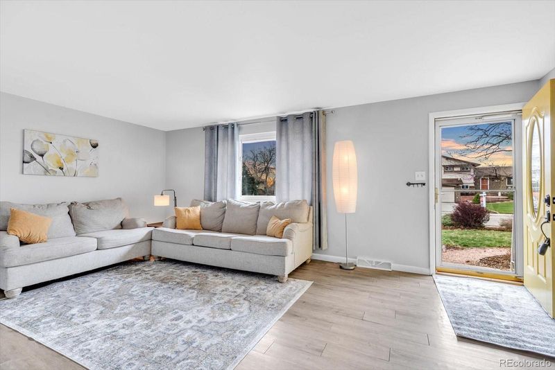7727 W 81st Pl, Arvada, CO 80005