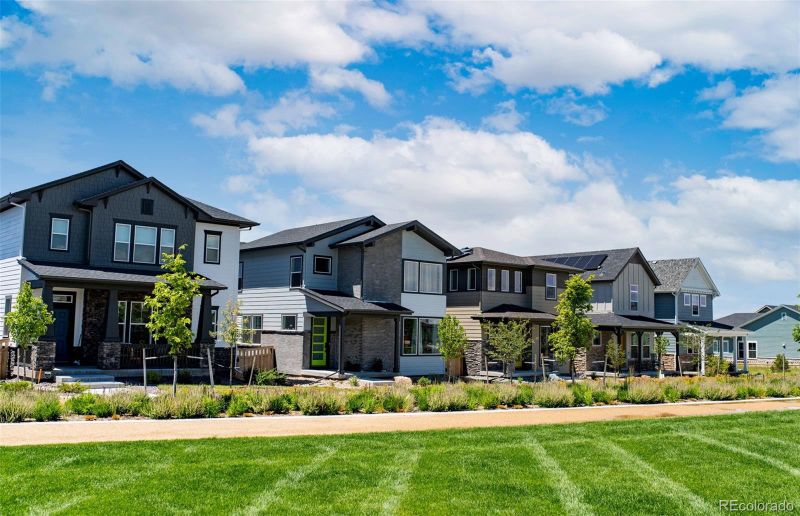 21252 E 63rd Dr, Aurora, CO 80019
