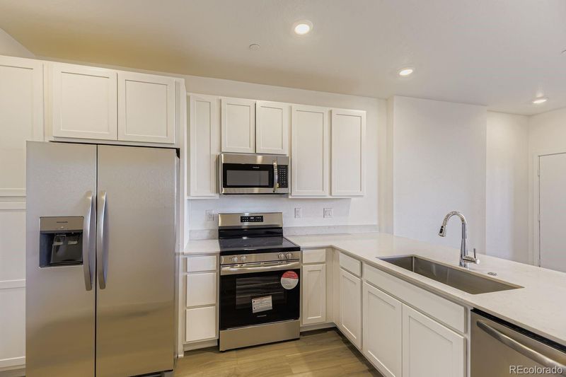7640 S Cherokee Trl, Centennial, CO 80016
