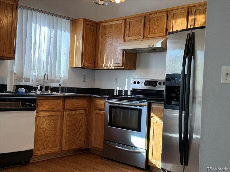3904 W 63rd Pl W, Arvada, CO 80003