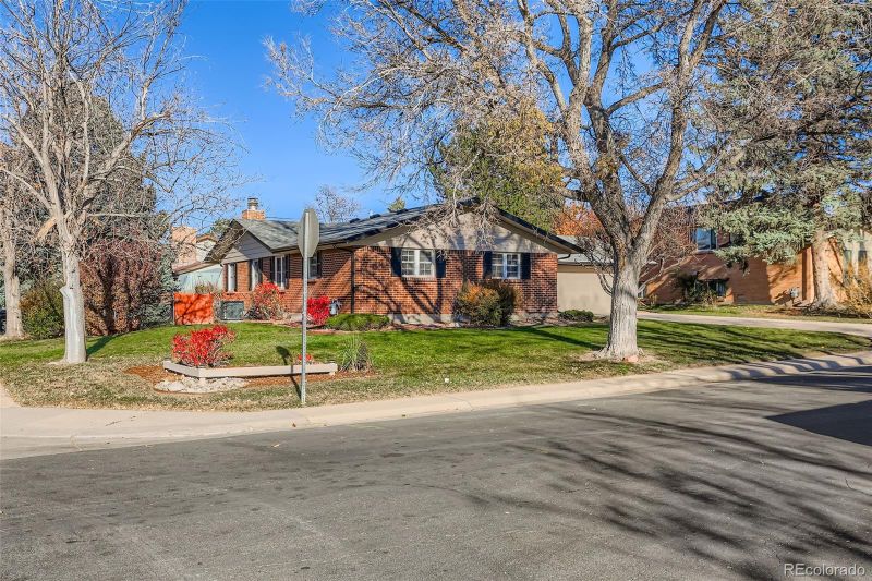11759 E Alaska Ave, Aurora, CO 80012