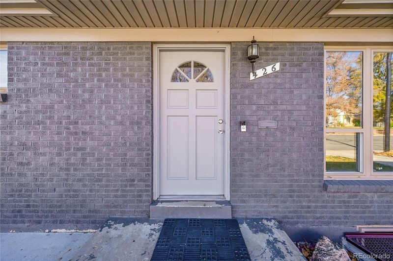 426 E 109th Ave, Northglenn, CO 80233