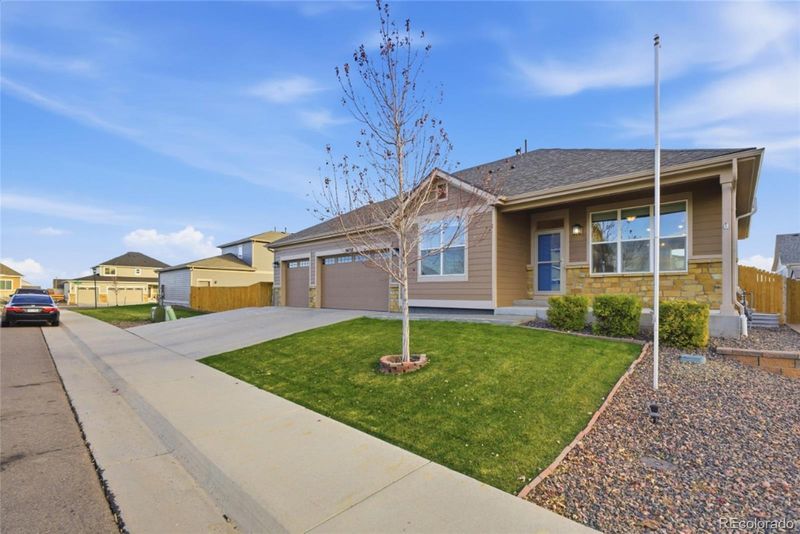 56752 E 23rd Ave, Strasburg, CO 80136