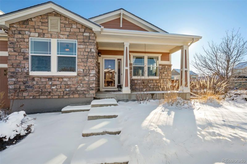 25074 E 2nd Ave, Aurora, CO 80018