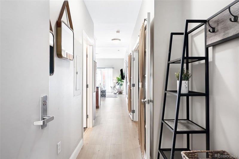 1950 N Logan St #901, Denver, CO 80203