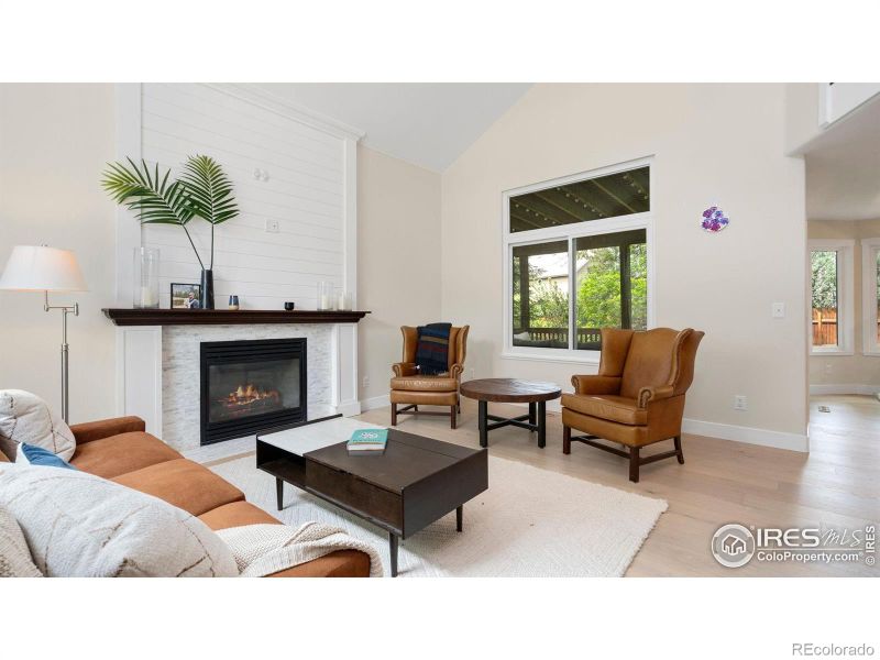 5925 Auburn Dr, Fort Collins, CO 80525