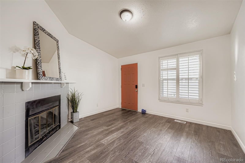 8184 Washington St #124, Denver, CO 80229