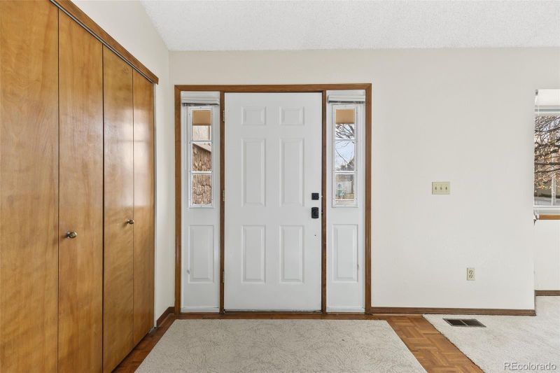 11303 E Warren Ave, Aurora, CO 80014