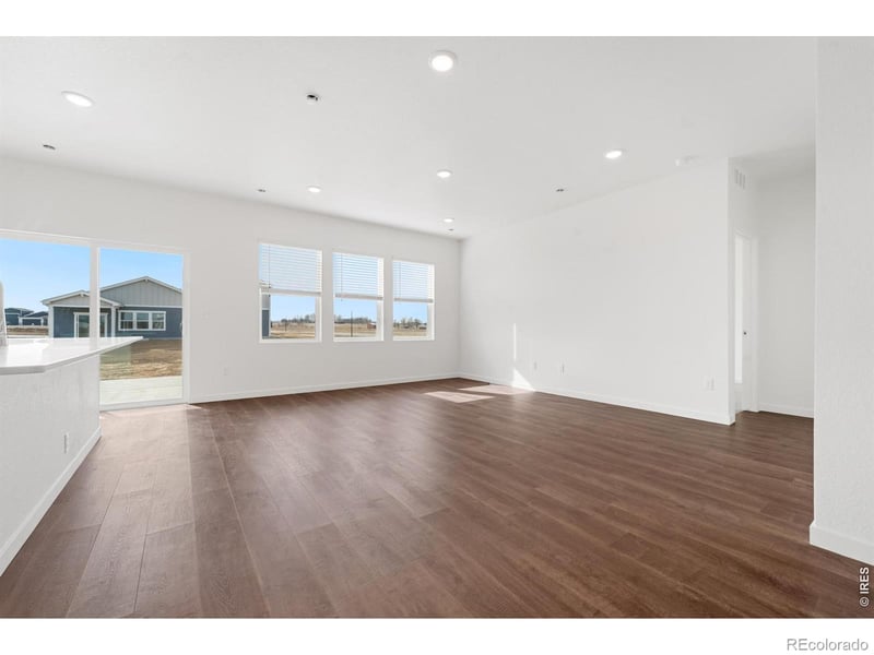 450 Buckboard Dr, Hudson, CO 80642