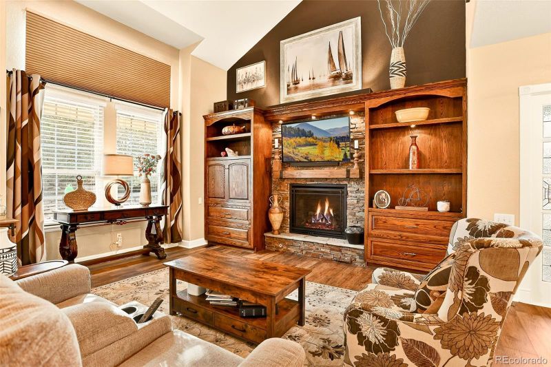 8976 Old Tom Morris Cir, Highlands Ranch, CO 80129