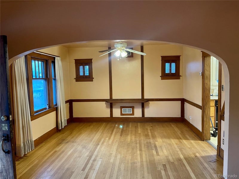 2389 Forest St, Denver, CO 80207